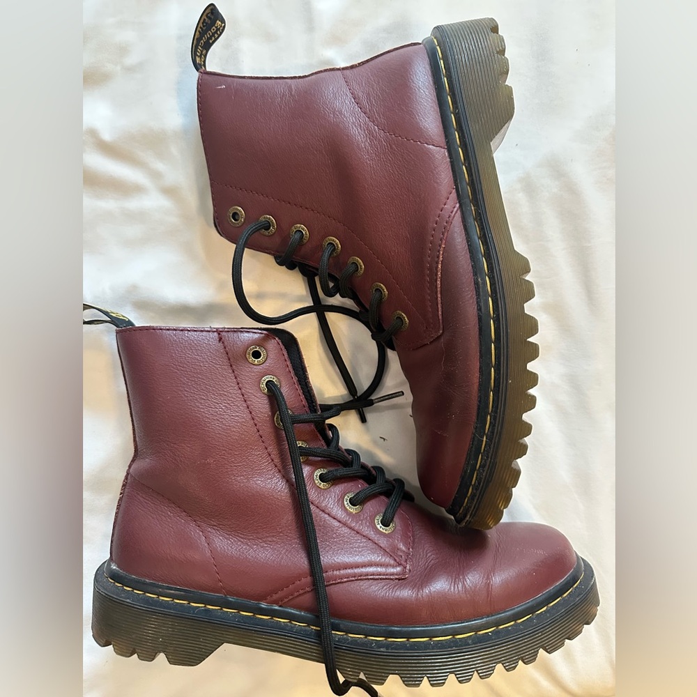 Dr marten Burgundy Lace-Up Boots